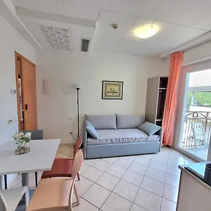 Marè Aparthotel