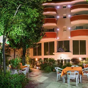 Cà D'oro Hotel